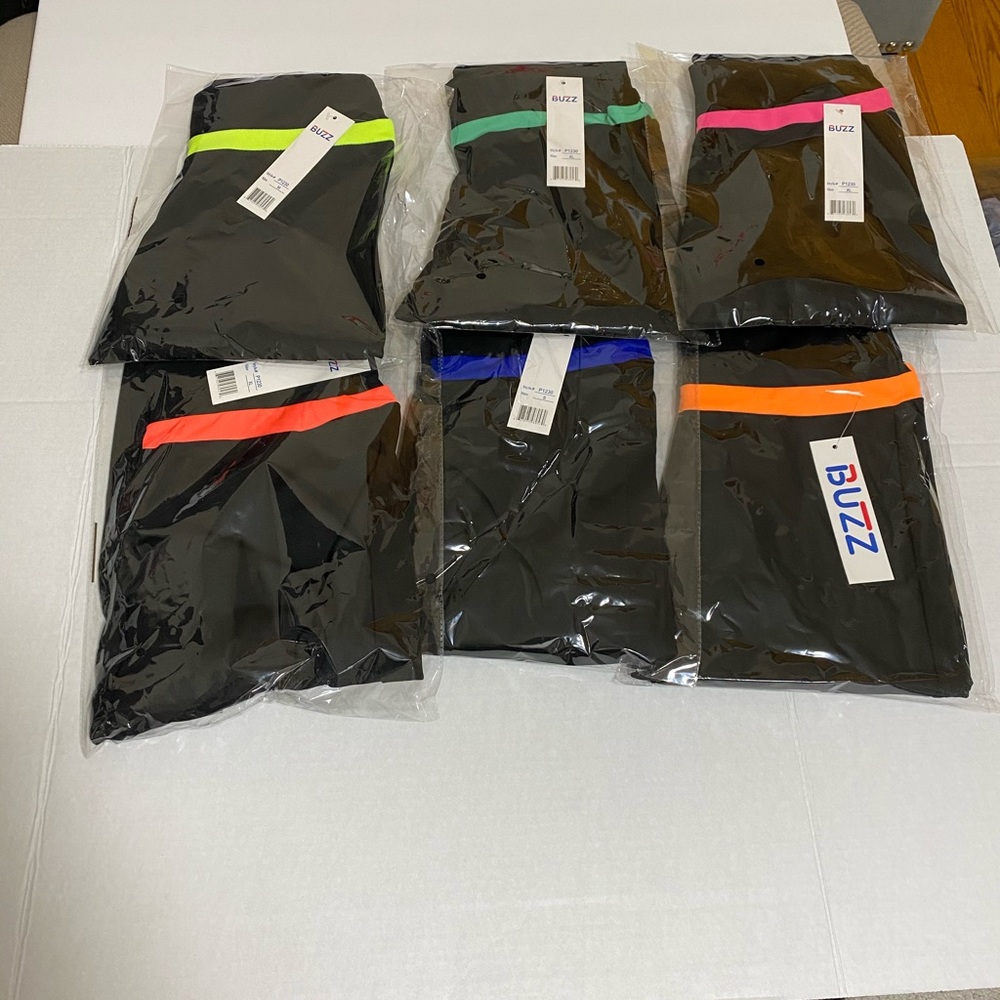 Bundle of 6 leggings